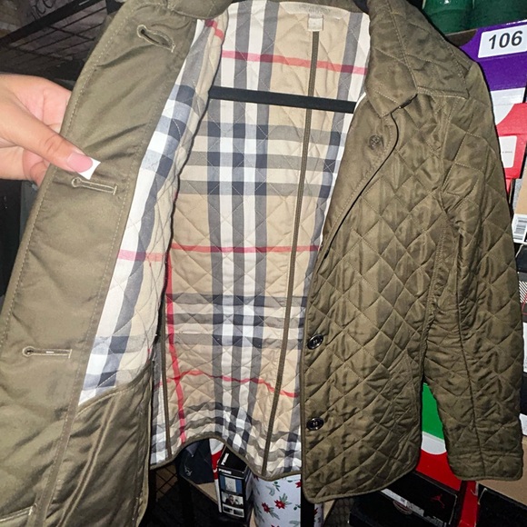 Burberry Britt Quilted Jacket - Picture 7 of 9